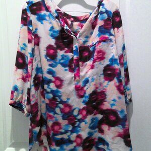 472 Not Your Daughter's Jeans Women's 3/4 Sleeve Tie-Dye Blouse with Pockets